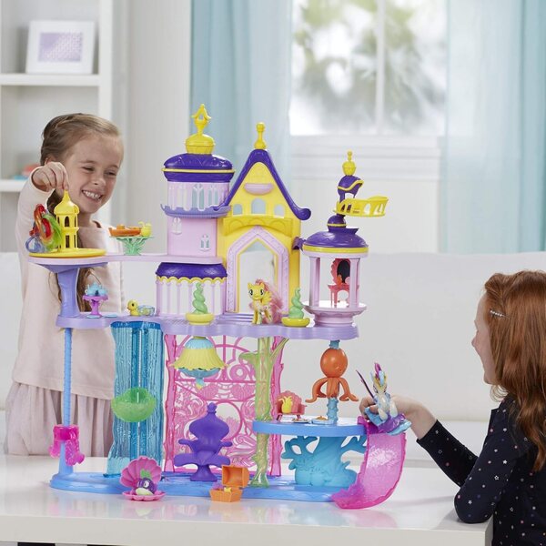 My Little Pony Grand Chateau – 73 cm großes Spielset mit Pony-Meerjungfrau und 30 Zubehörteilen