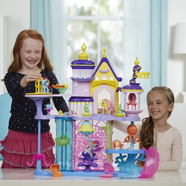 My Little Pony Grand Chateau – 73 cm großes Spielset mit Pony-Meerjungfrau und 30 Zubehörteilen