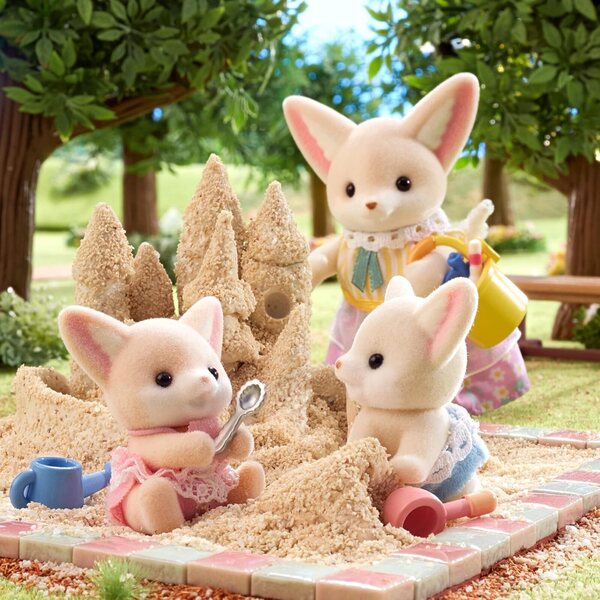 Sylvanian Families: Jumeaux Fennec mit Lokomotive und abnehmbarer Kleidung