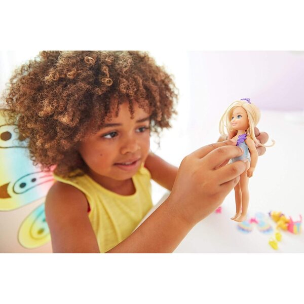Barbie Chelsea Dreamtopia mit 3 Märchenkostümen: Meerjungfrau, Fee und Prinzessin