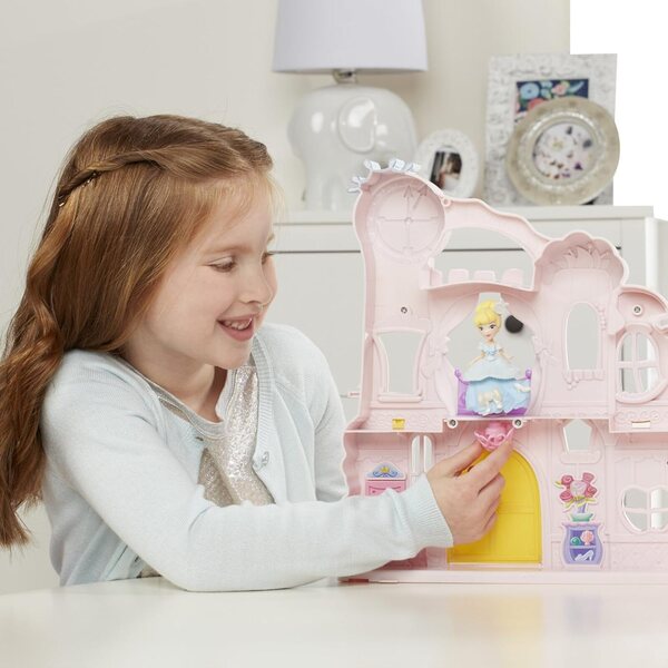 Disney Princess Castle mit Aschenputtel-Puppe und Zubehör – tragbares Spielset