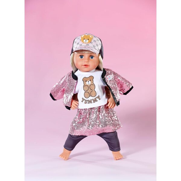 BABY born Glam Outfit mit rosa Paillettenrock, Jacke, Bären-T-Shirt, Mütze und Leggings 43 cm