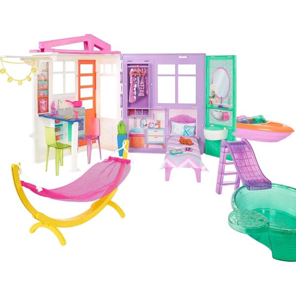 Barbie Casa Estiva con 2 Bambole Fashionistas, Piscina, Barca & Accessori Gioco