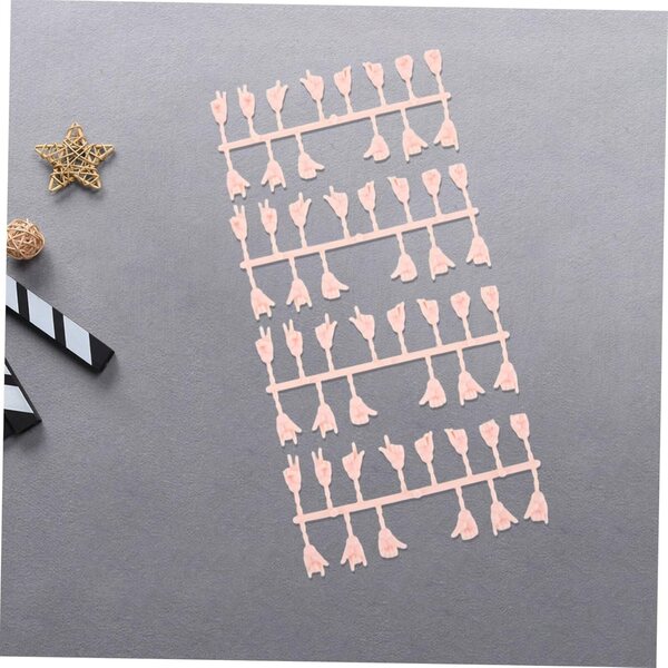 Set 4 Paia Mani di Bambola Realistiche in Plastica per Creazioni Artistiche