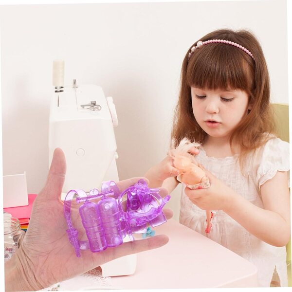 Set di 4 kit attrezzatura subacquea per bambole con bombole, maschere e pinne