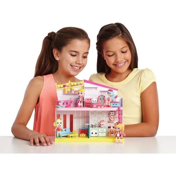 Happy Home Giochi Preziosi mit Haus, Shoppie und 9 Petkins für 5 Jahre