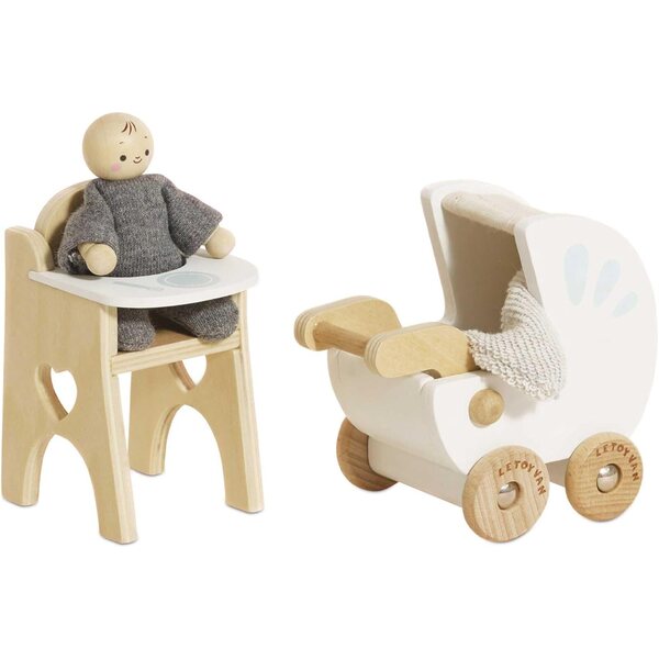 Kinderzimmer-Set aus FSC-Holz mit beweglichem Baby-, Landau- und Hochstuhl für 3+ Jahre