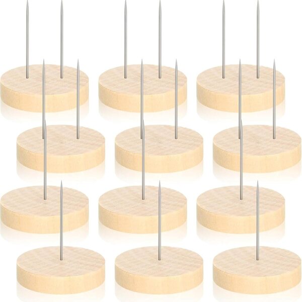 Set mit 24 Puppenständern aus Holz und Metall, handgefertigte Displays