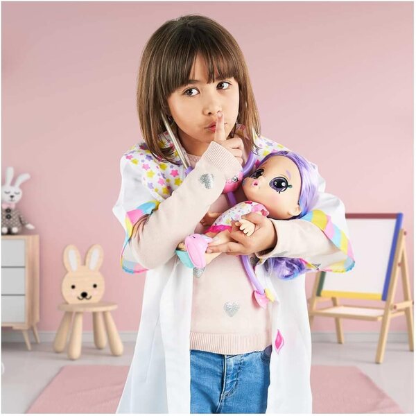 Rainbow Kate Kindi Kids 10" mit interaktivem Shopkin-Zubehör für Krankenhausspiel