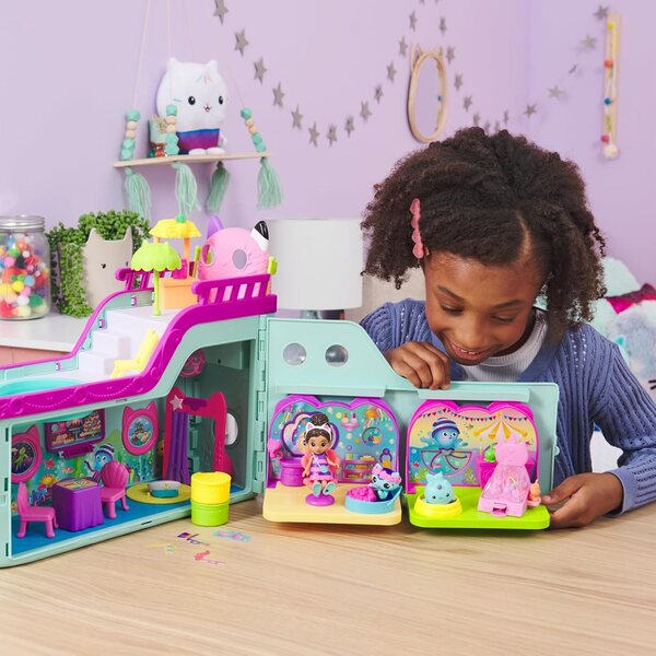 Gabby's Dollhouse MerCat Spa Room mit Figuren, Möbeln und Accessoires für Kinder ab 3 Jahren