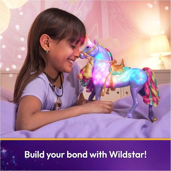Unicorn Academy Wildstar Interaktiv mit Lichtern, Geräuschen und Musik – Spielzeug für Mädchen ab 4 Jahren