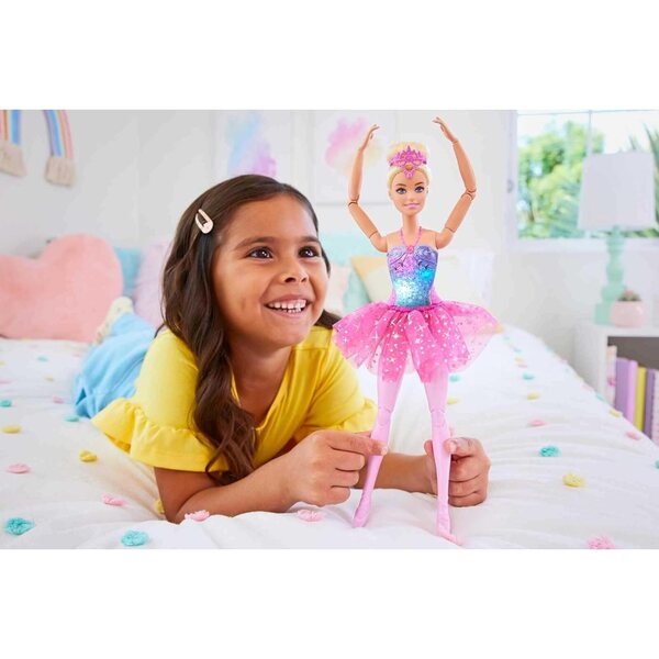 Μπαλαρίνα Barbie Dreamtopia με φωτάκια, ξανθά μαλλιά και ροζ λαμπερό Tutu