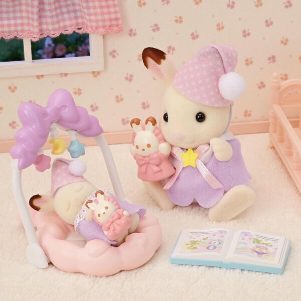 Calico Critters Sleepy Dream Geschwister mit Hase und Baby-Fitnessstudio für Kinder