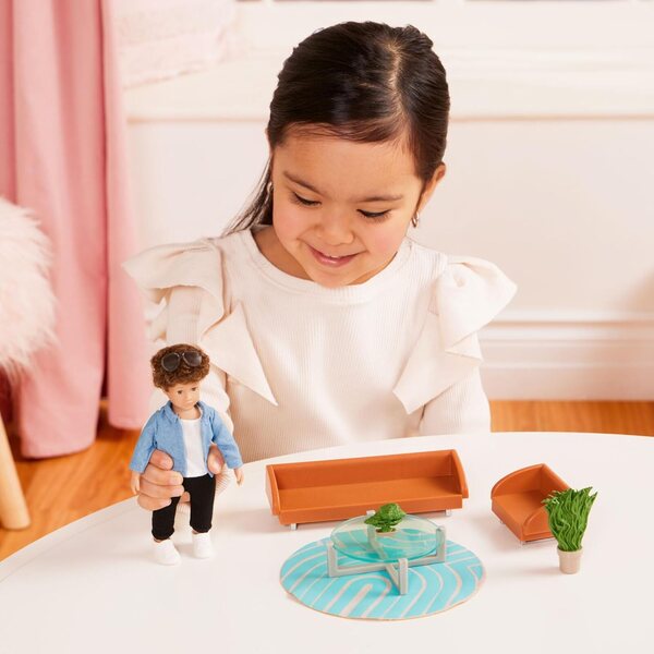 Lori Miguel's Lounge Set: boneca de 6'' com mobília de sala para bonecas a partir de 3 anos