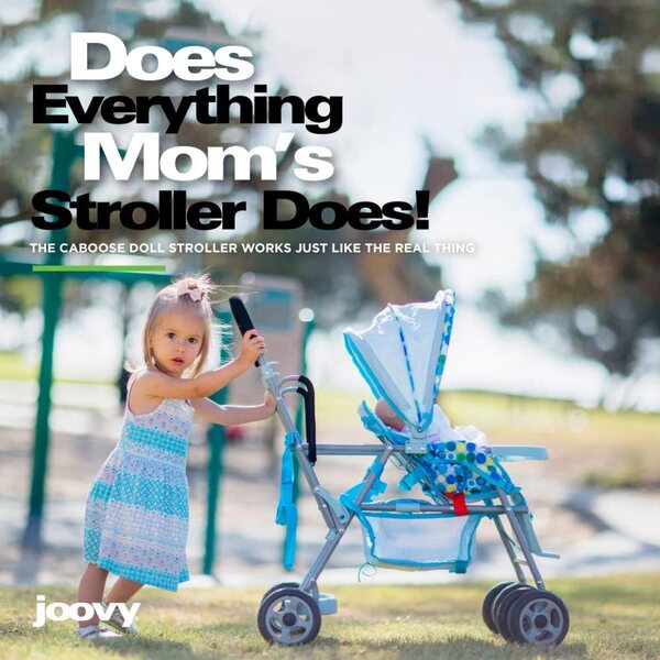 Joovy Toy Caboose Spielzeug-Kinderwagen für 3 Puppen mit Liegesitz und Snack-Tablett